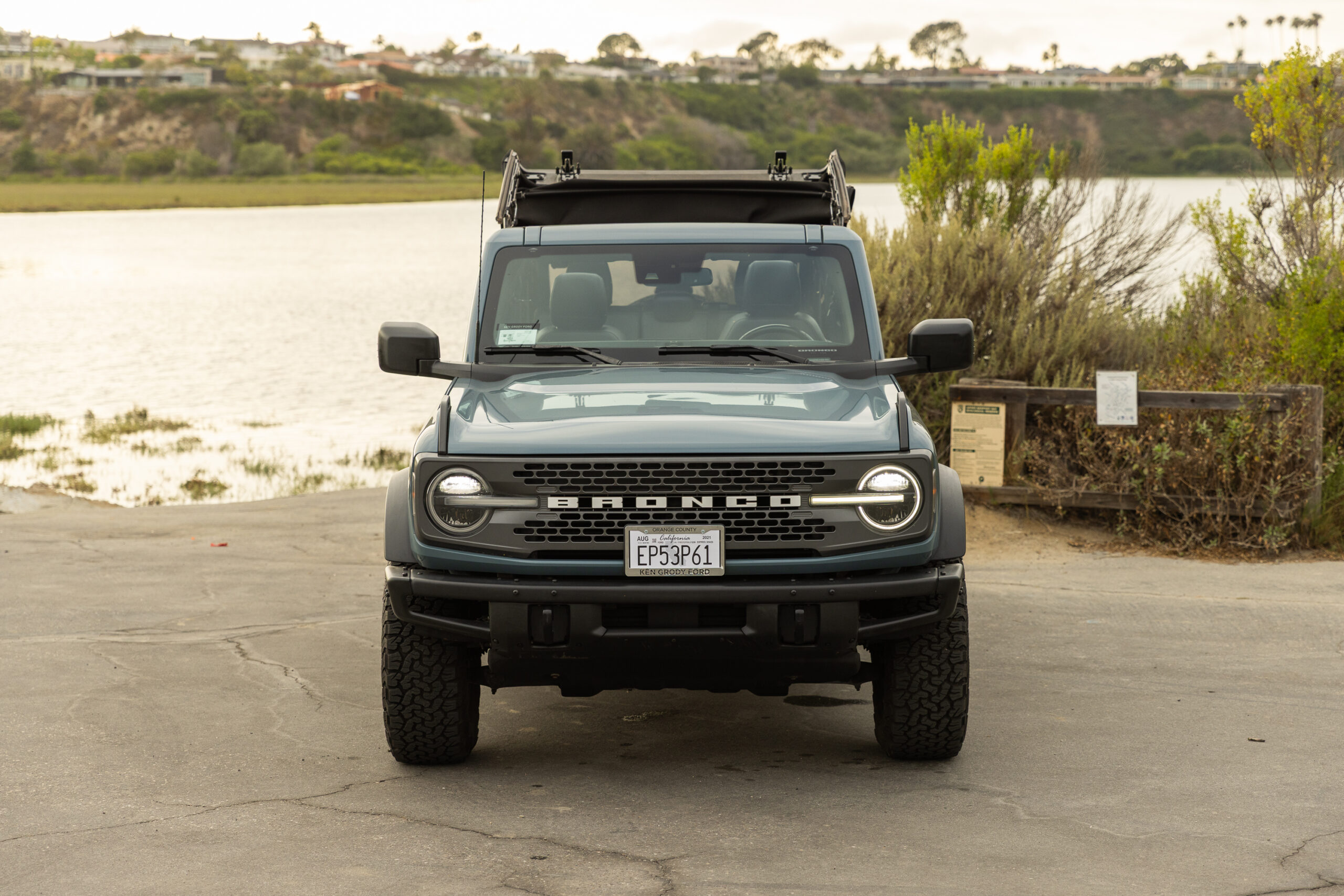 Ford Bronco Badlands Newport Beach rental photo 6