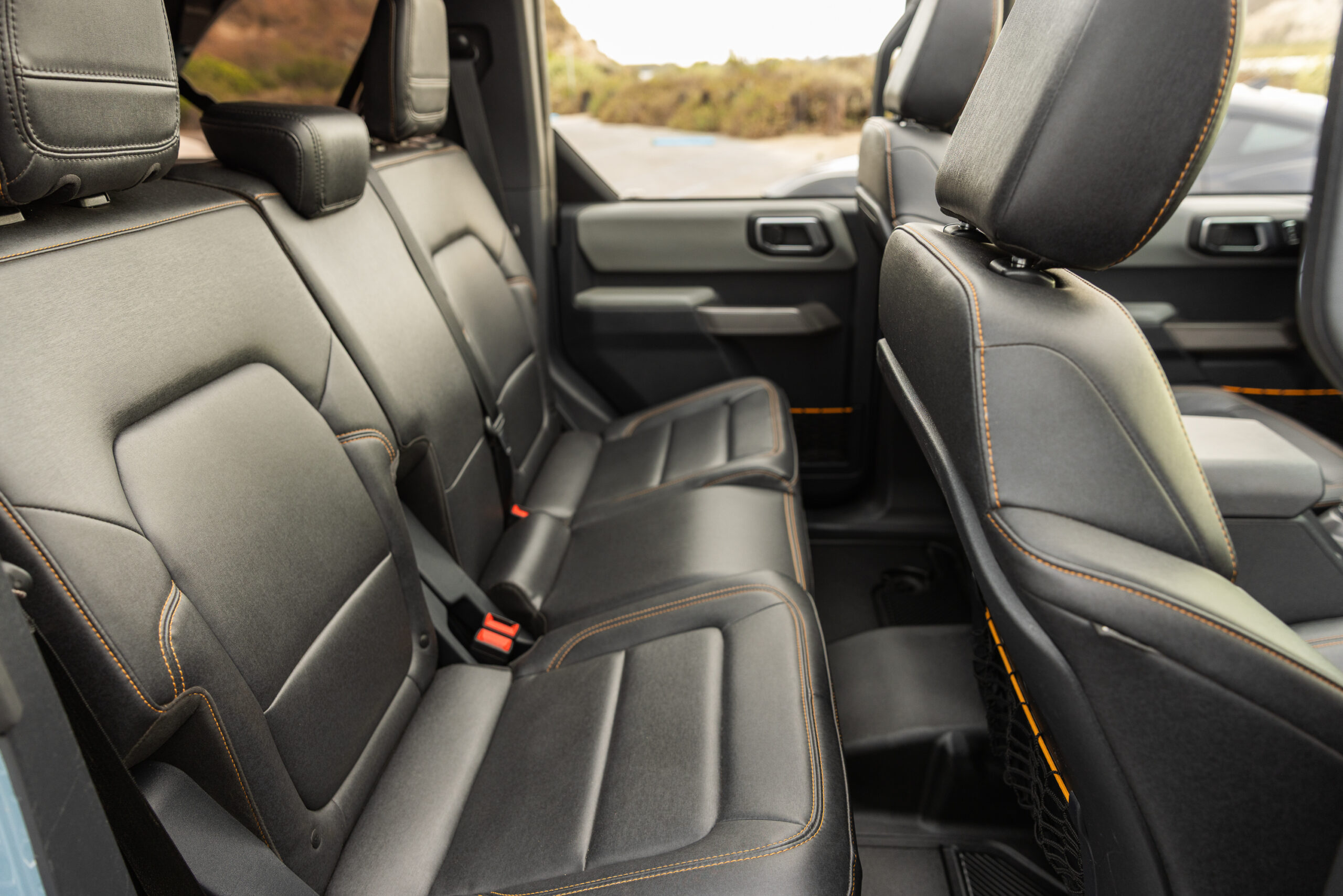 Ford Bronco Badlands Newport Beach rental photo 12