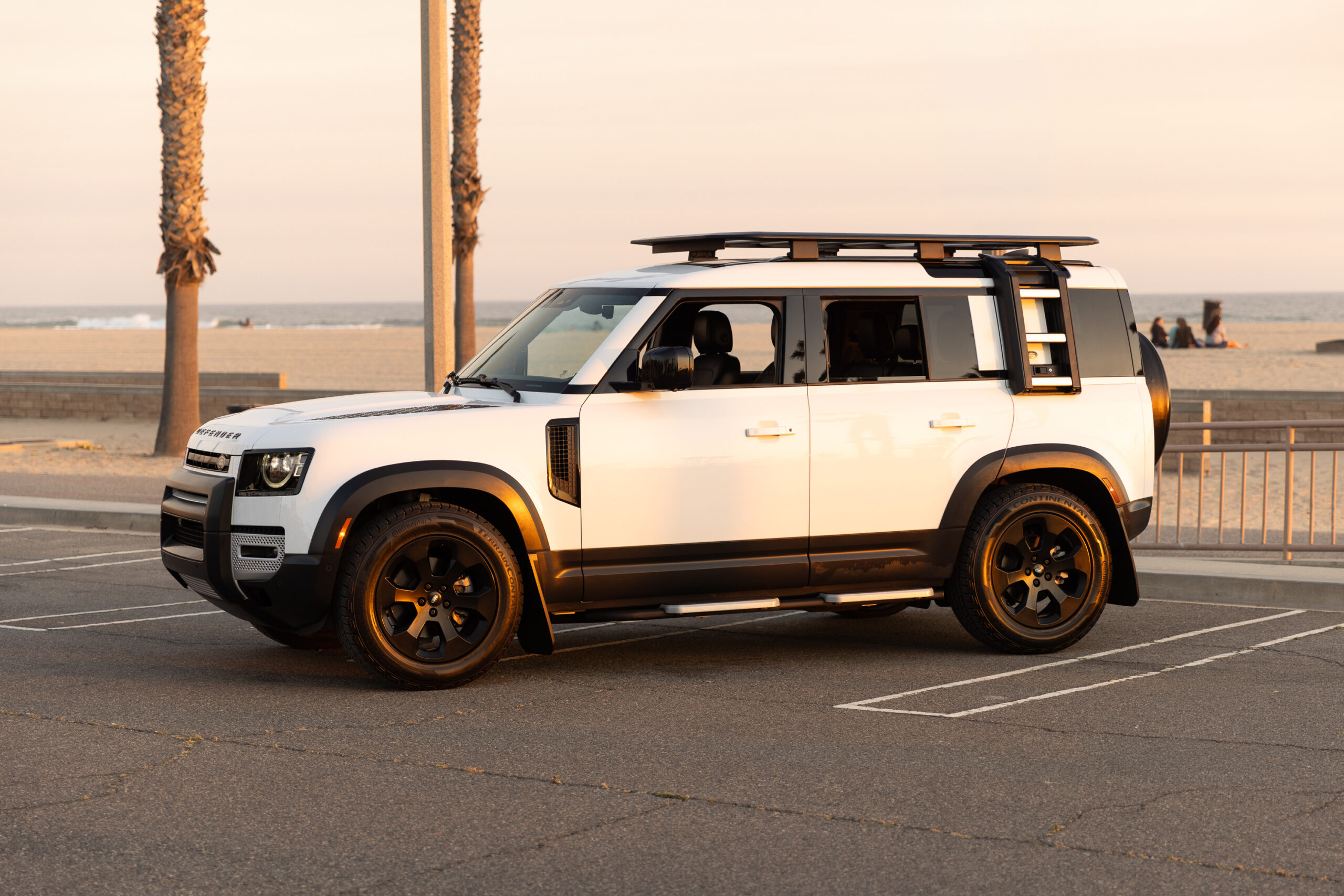 Land Rover Defender 110 Newport Beach rental photo 3