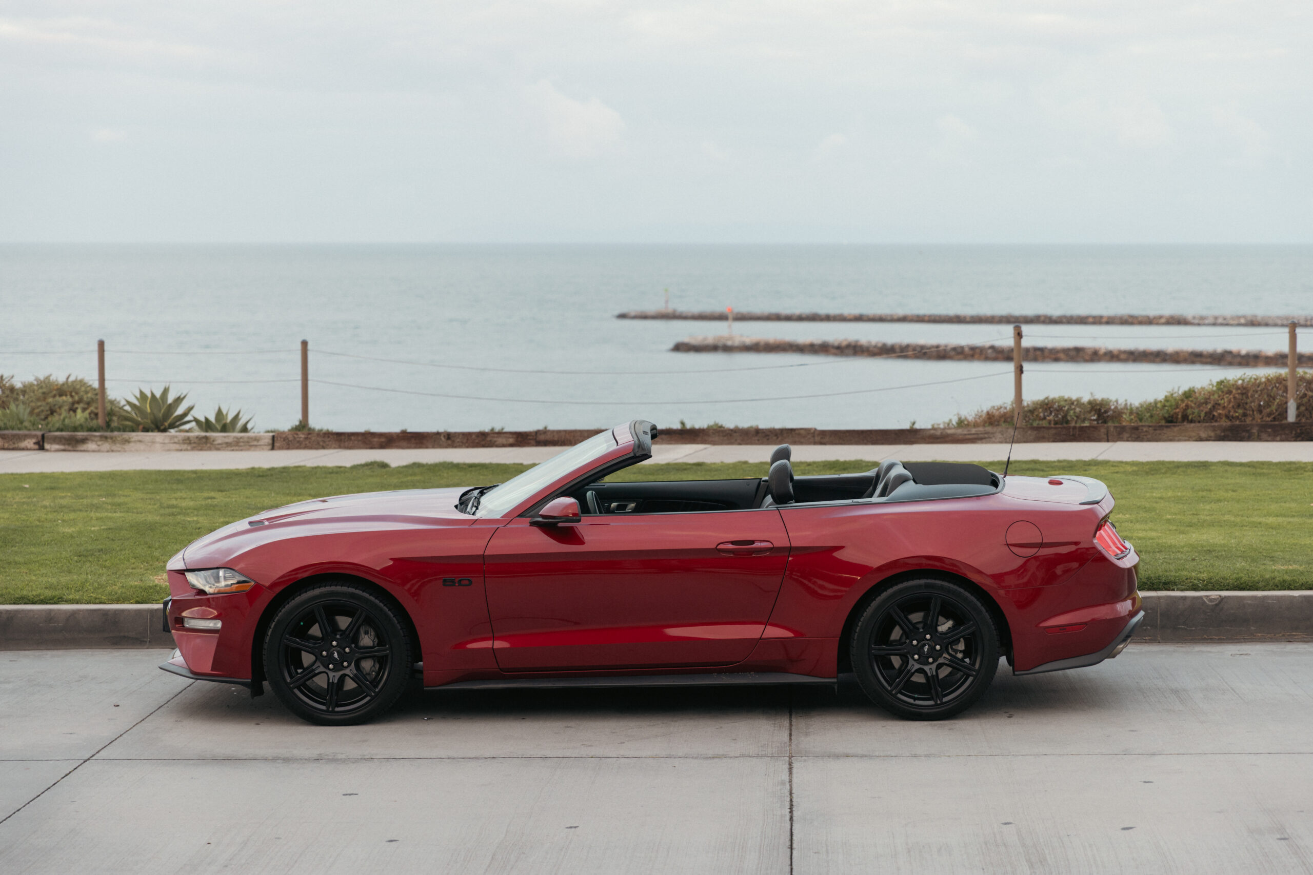 Mustang GT Convertible Newport Beach rental photo 3
