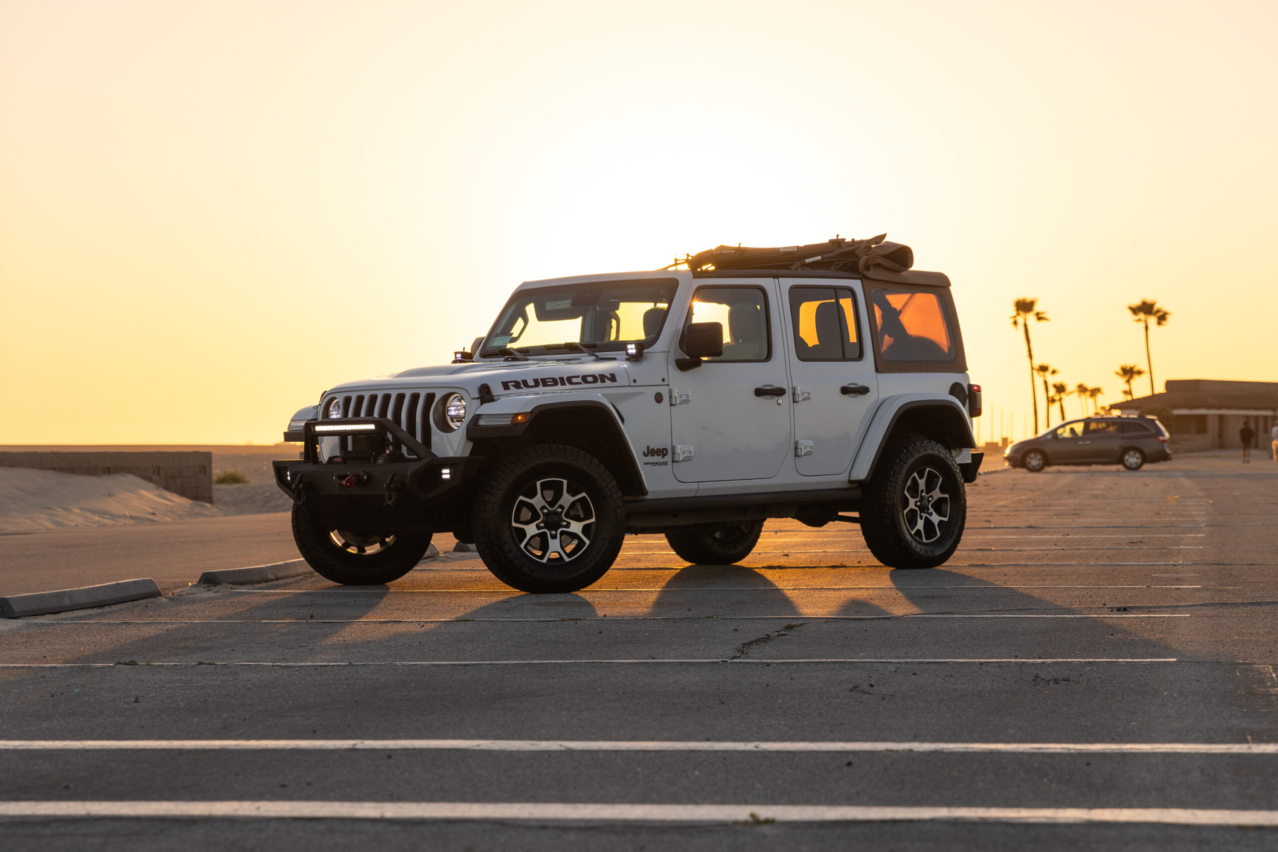 Jeep Wrangler Rubicon Newport Beach rental photo 1
