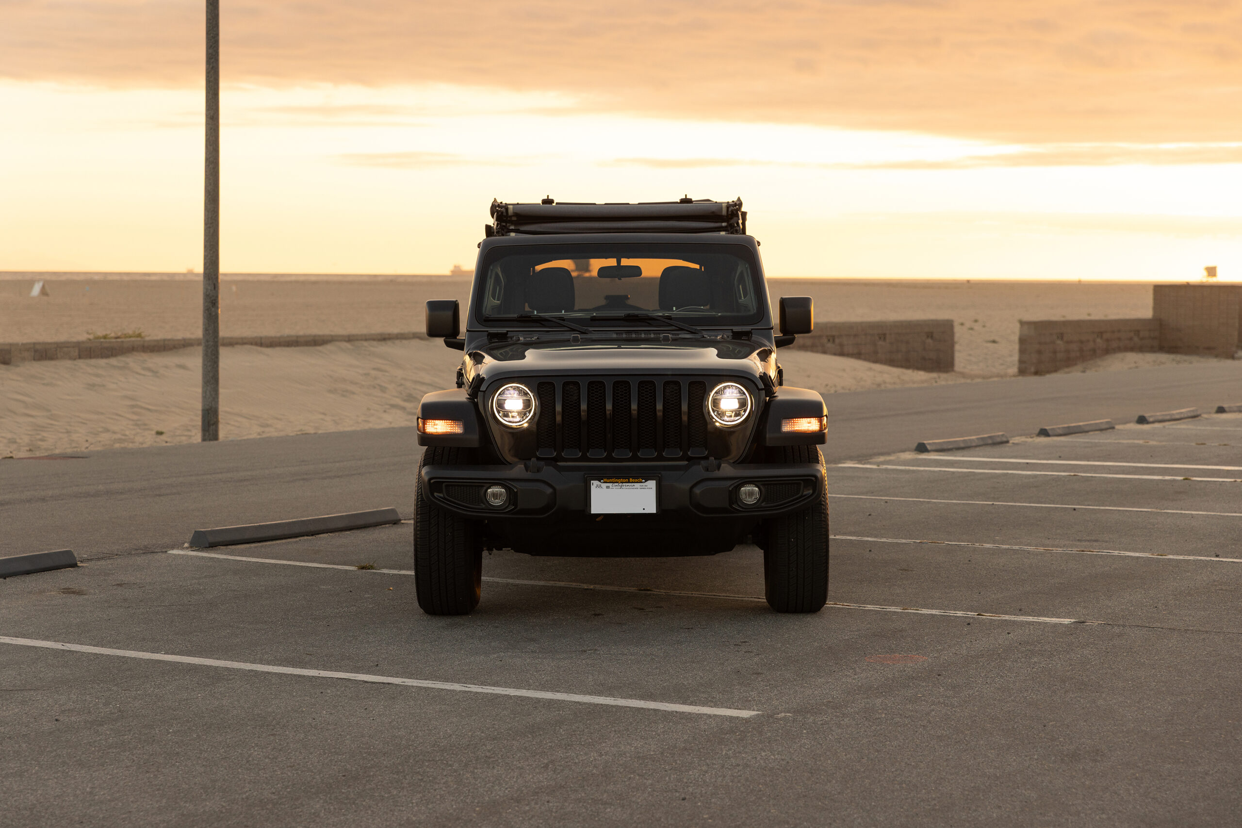 Jeep Wrangler Willys Newport Beach rental photo 2