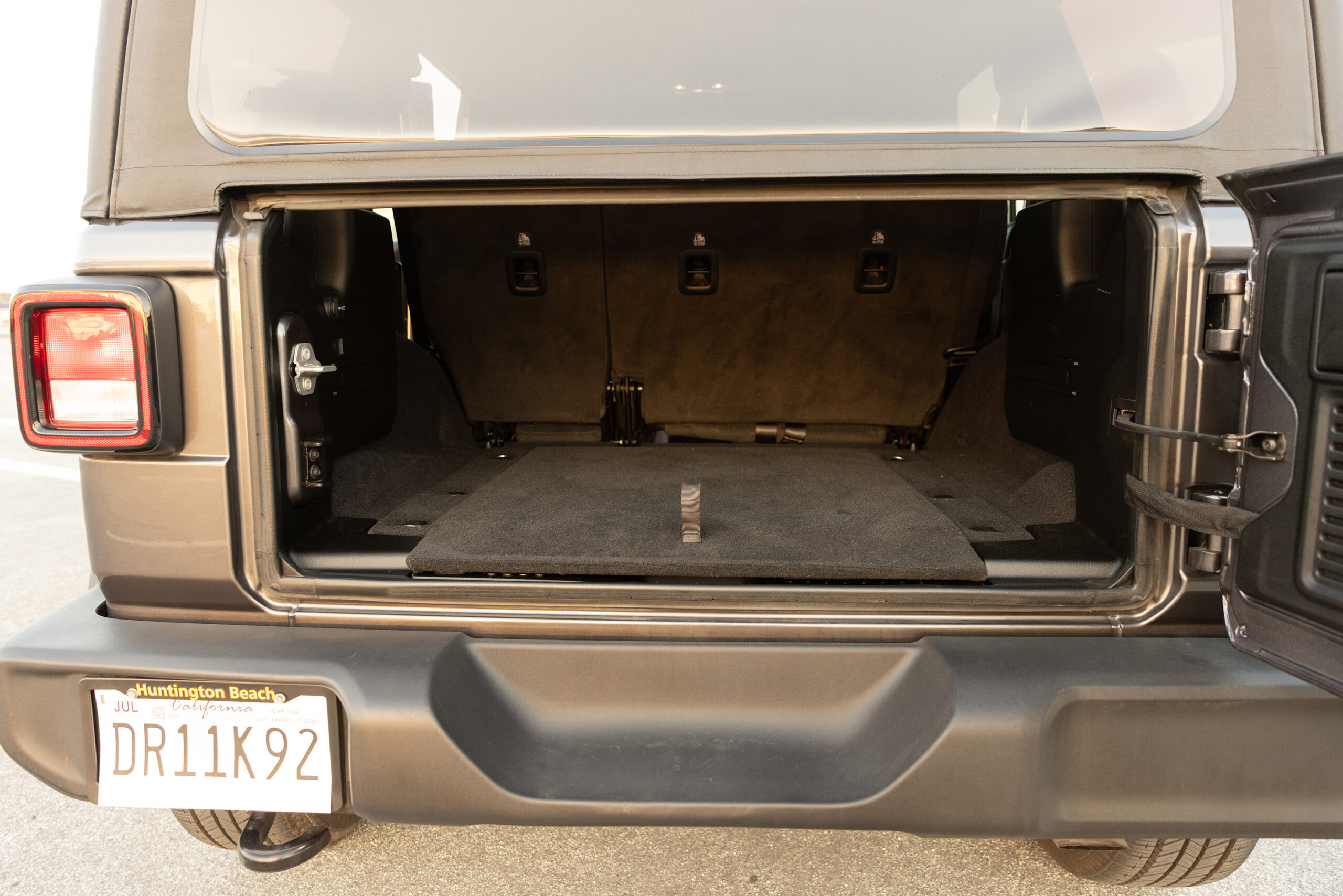 Jeep Wrangler Willys Newport Beach rental photo 11